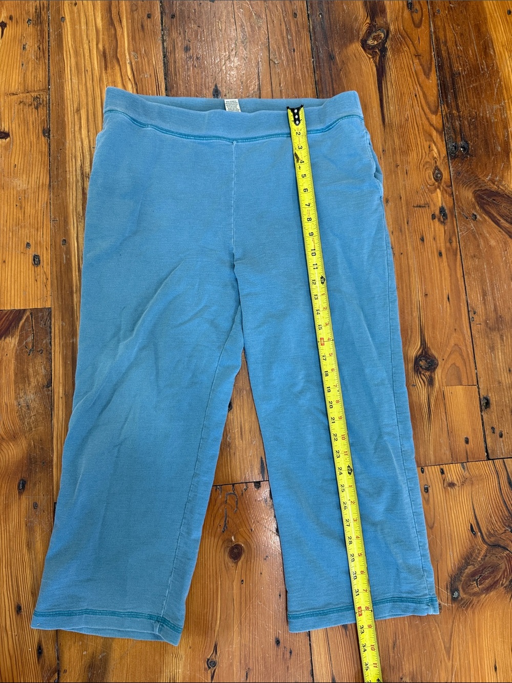 L.L. Bean Blue Capri Sweatpants Size Medium 100% cotton - Picture 7 of 10